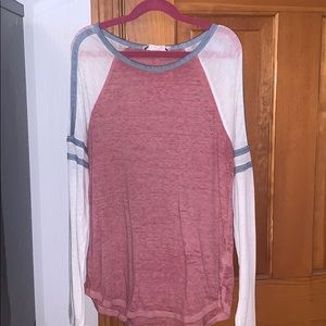 Long sleeve crew neck